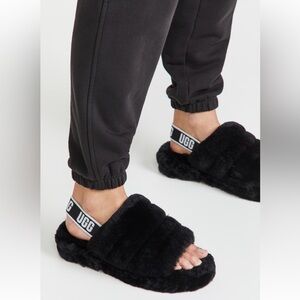 Ugg Fluff Yeah Slide. Black. Size 8.